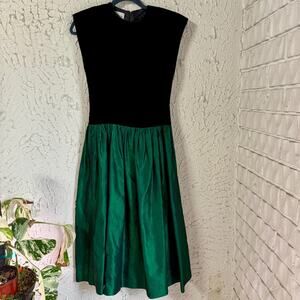 Vintage Velour Black and Green Midi Dress